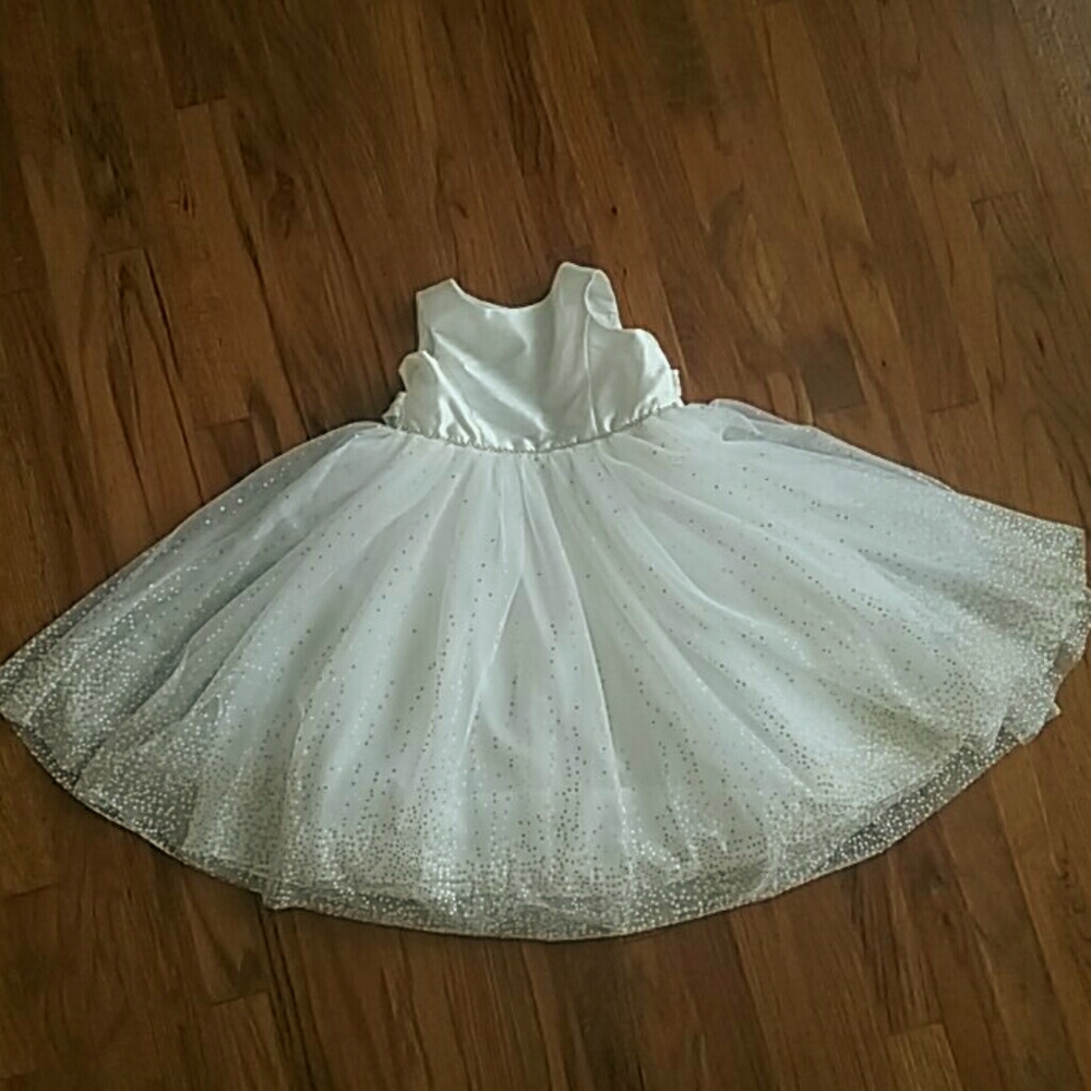 Flower girl dress